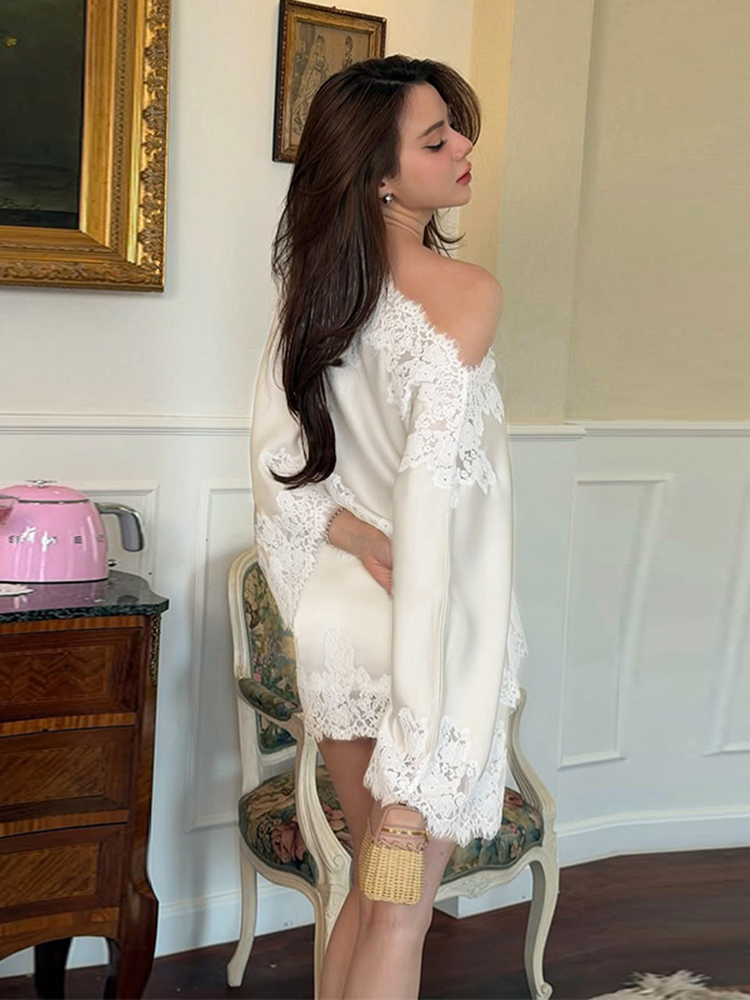 Elegant Lace Patchwork Women's - Winter Wear Clothes recension och pris